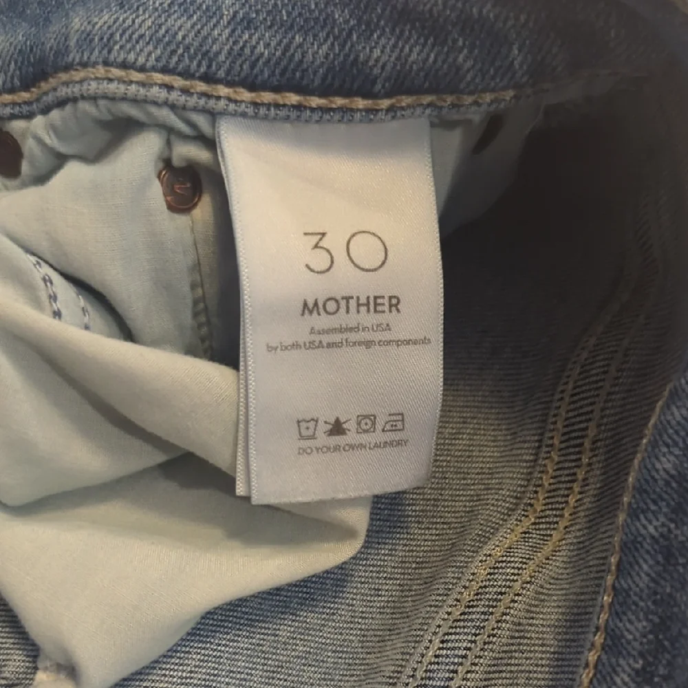 Classic Blue Women's Jeans - Picture 4 of 8